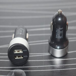 Mini Car Universal 2Port USB Charger Adapter For Cell phone