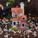 Cute Mini Resin House Miniature House Fairy Garden Micro Landscape Home Garden Decoration Resin Crafts Color